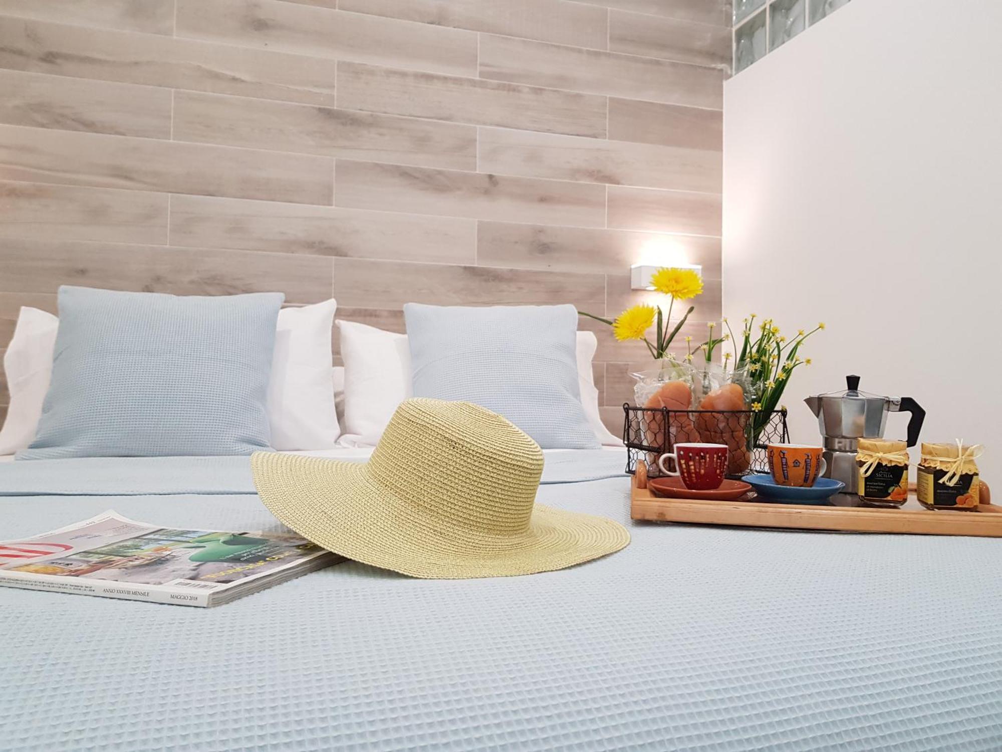Martin Holiday Apartments Giardini Naxos Luaran gambar