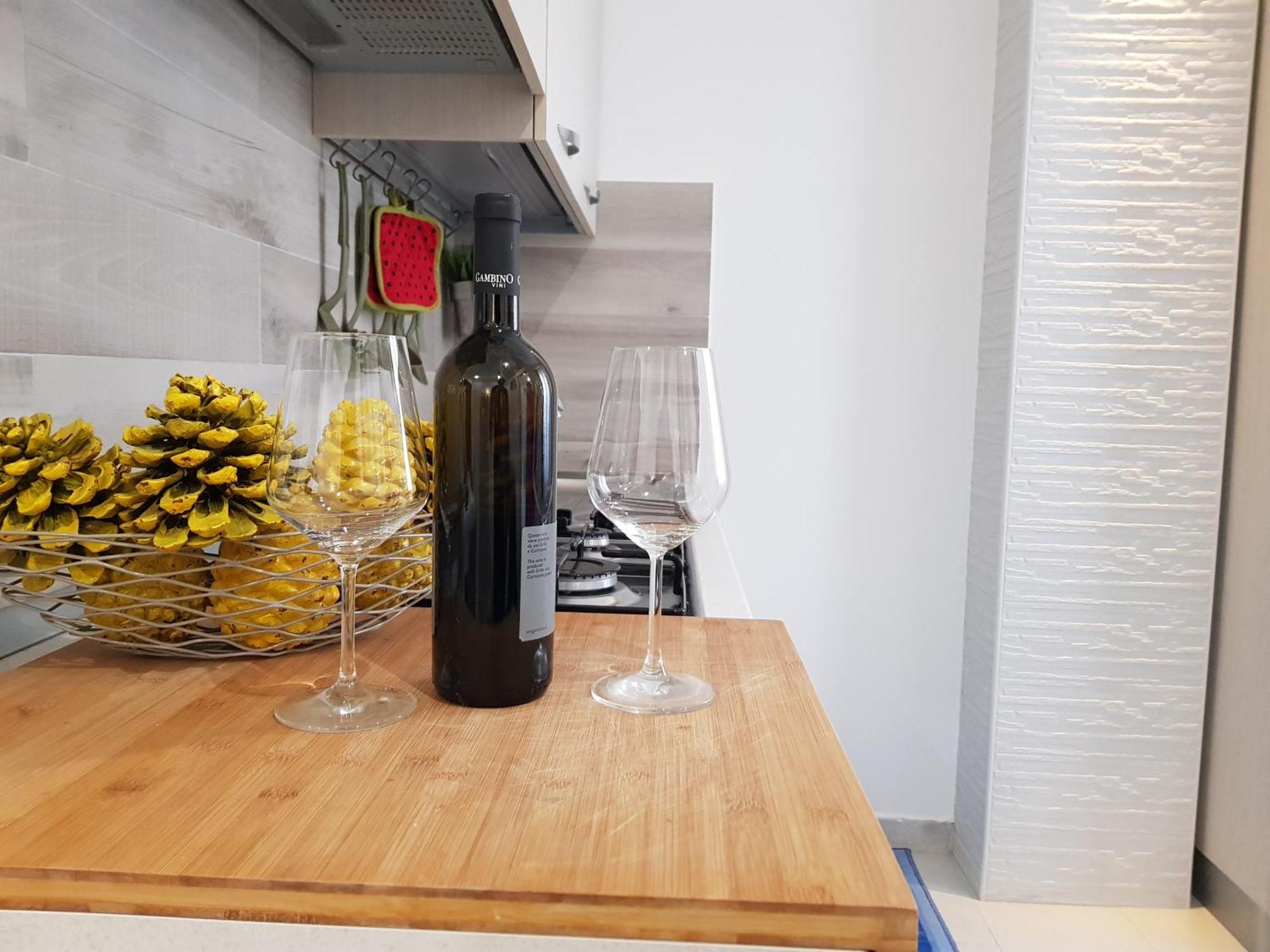 Martin Holiday Apartments Giardini Naxos Bilik gambar